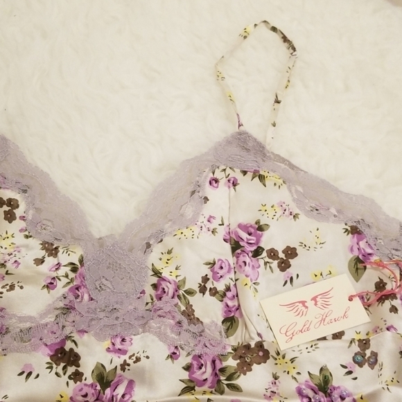 💕GOLD HAWK💕 100% Silk Camisole Egg Shell M NWT - Picture 3 of 7